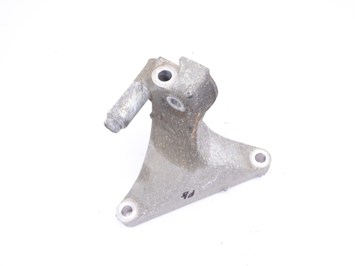 2010-2014 Subaru Outback Right Side Transmission Bracket Mount Support Passenger