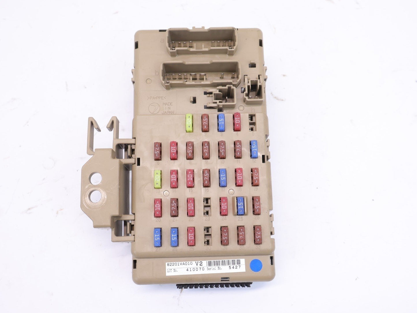 2015 Subaru WRX Dash Interior Fuse Block Junction Box 82201VA010 OEM 15