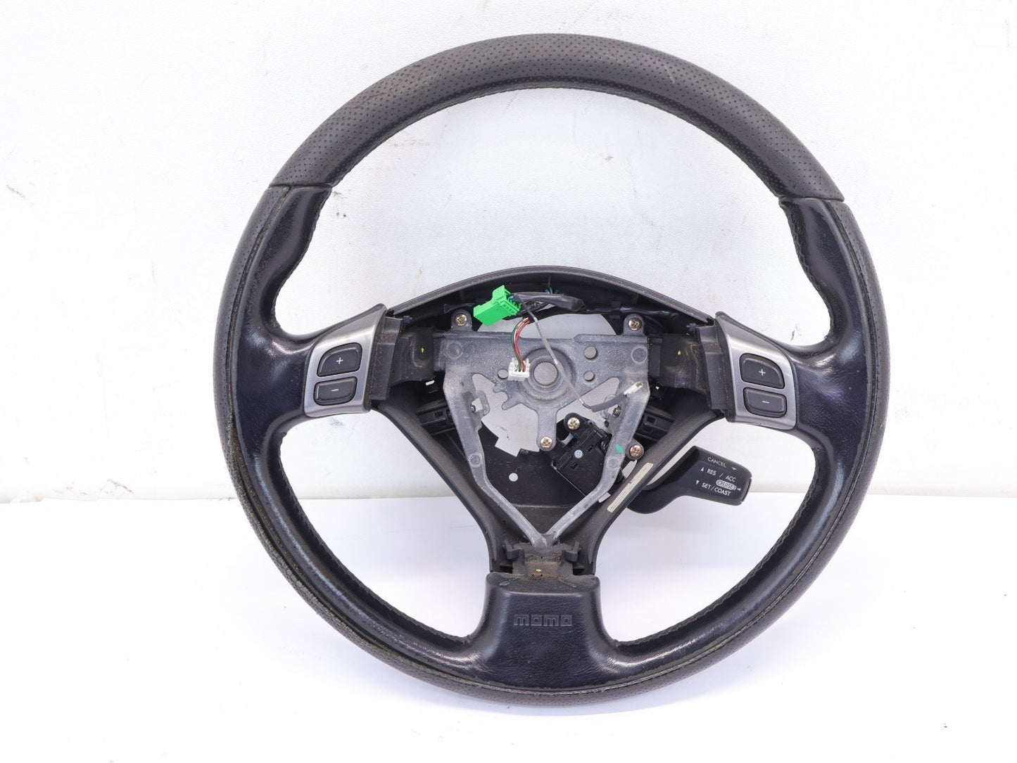2005-2006 Subaru Legacy GT Momo Wheel WEAR Black Leather Driver OEM