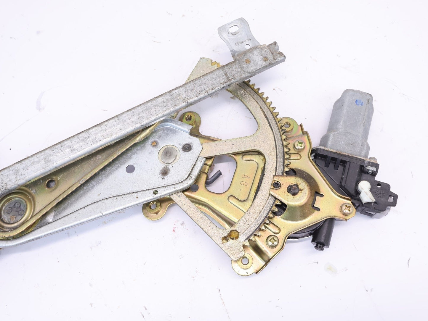 2005-2009 Subaru Legacy GT Passenger Front Door Window Motor & Regulator RH OEM