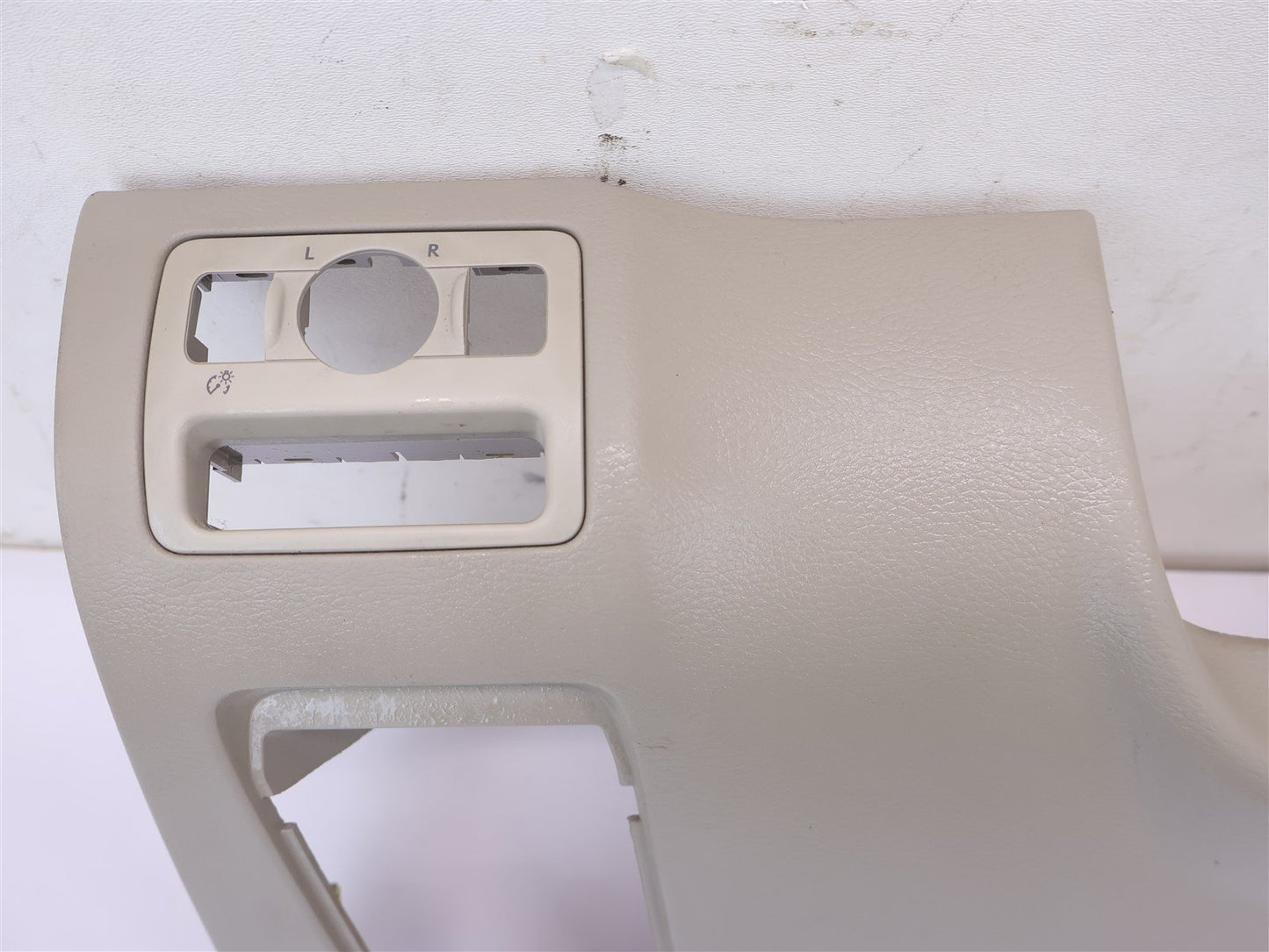 2005-2007 Subaru Legacy GT Outback XT Lower Dash Kick Knee Panel Trim LH OEM