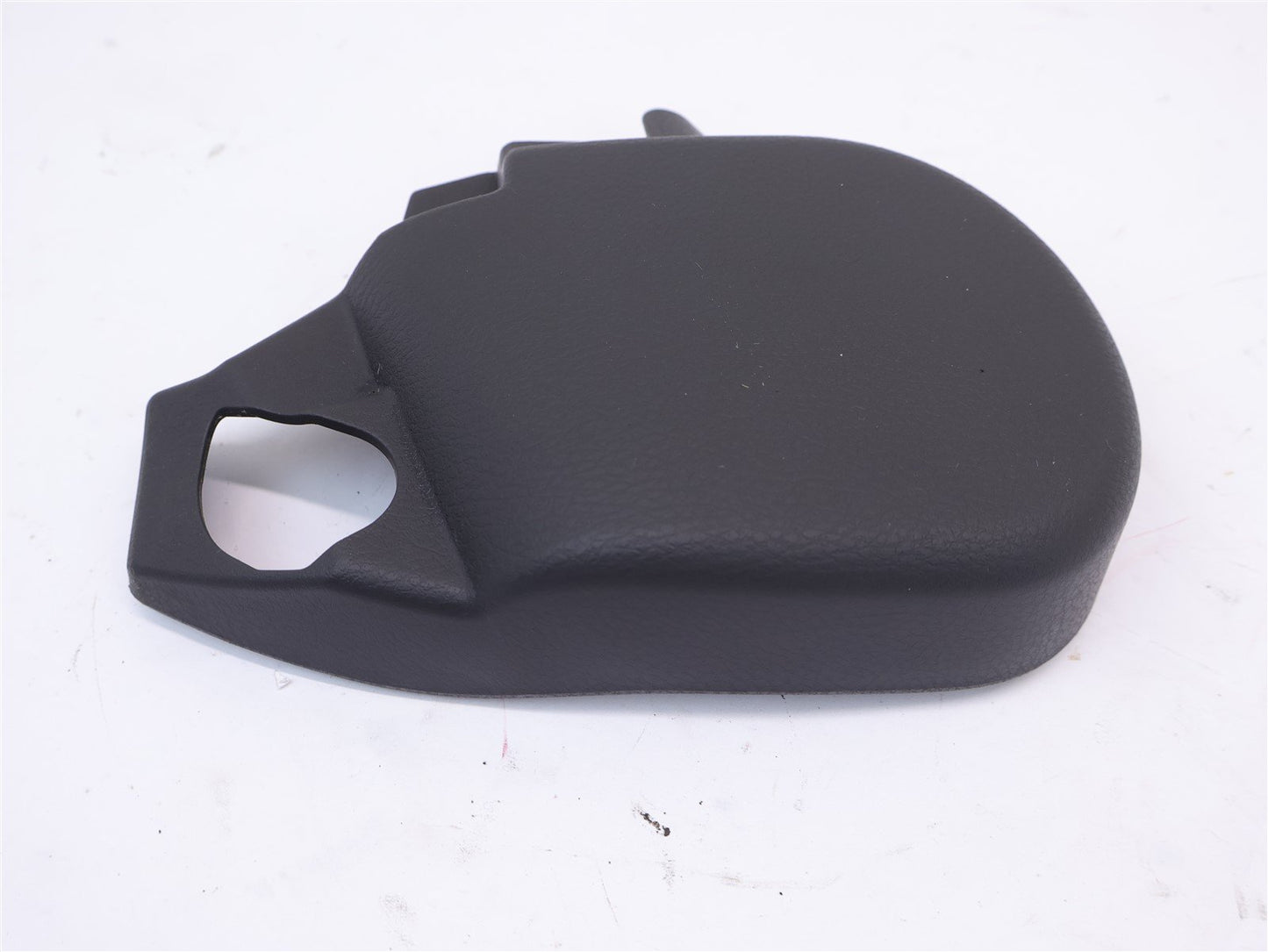 2013-2018 Subaru BRZ Passenger Seat Cushion Trim Hinge Cover Inner Front RH
