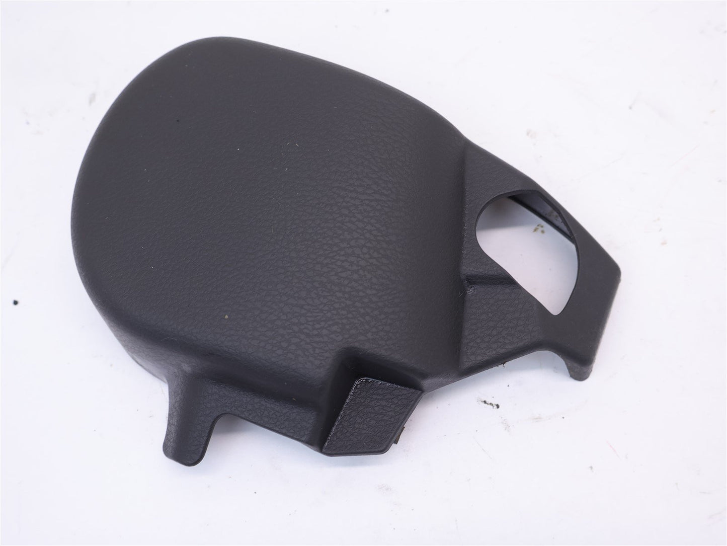 2013-2018 Subaru BRZ Passenger Seat Cushion Trim Hinge Cover Inner Front RH
