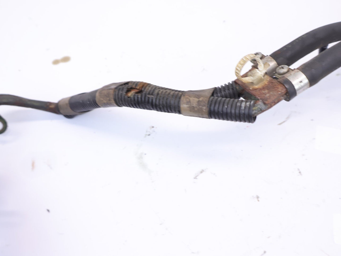2005-2006 Subaru Legacy GT Fuel Injector Rail Line Assembly 2.5L Turbo OEM 05-06