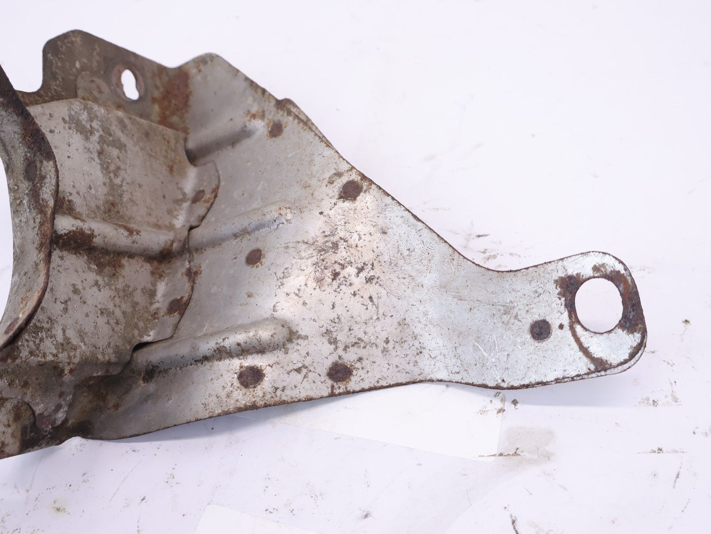 2005-2009 Subaru Legacy GT Turbo Heat Shield Bracket Cover OEM 05-09