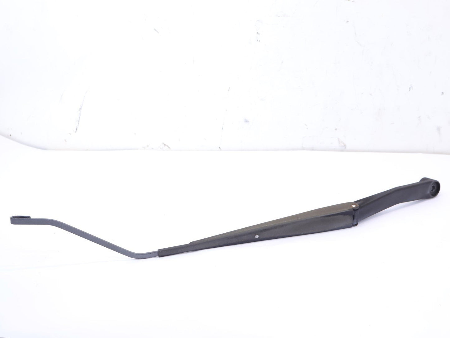2004-2007 Subaru Impreza WRX Passenger Front Wiper Arm RH Right Windshield OEM