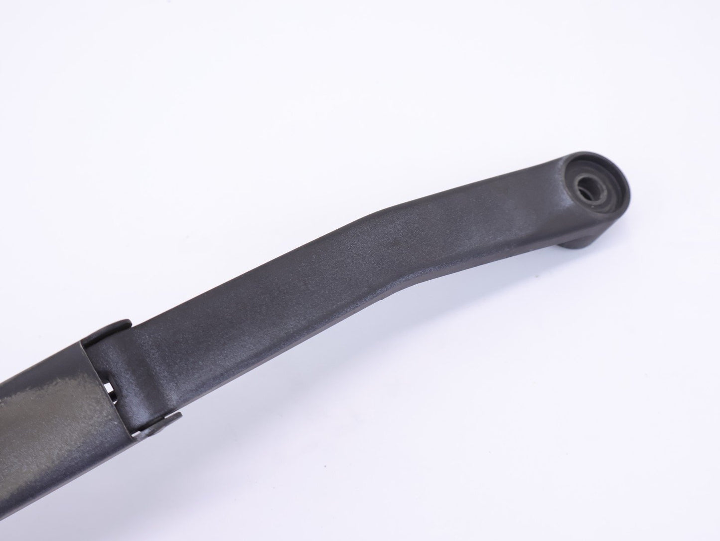2004-2007 Subaru Impreza WRX Passenger Front Wiper Arm RH Right Windshield OEM
