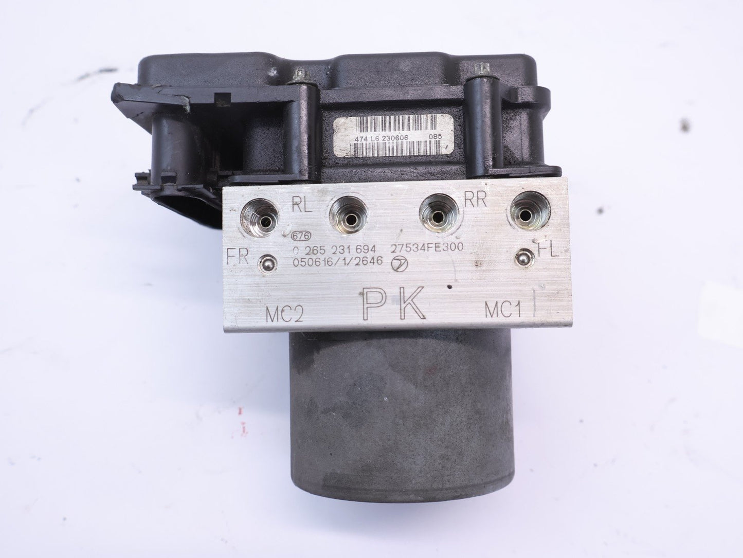 2006-2007 Subaru Impreza WRX Anti Lock Brake Pump Module AT 27534FE300 DAMAGE