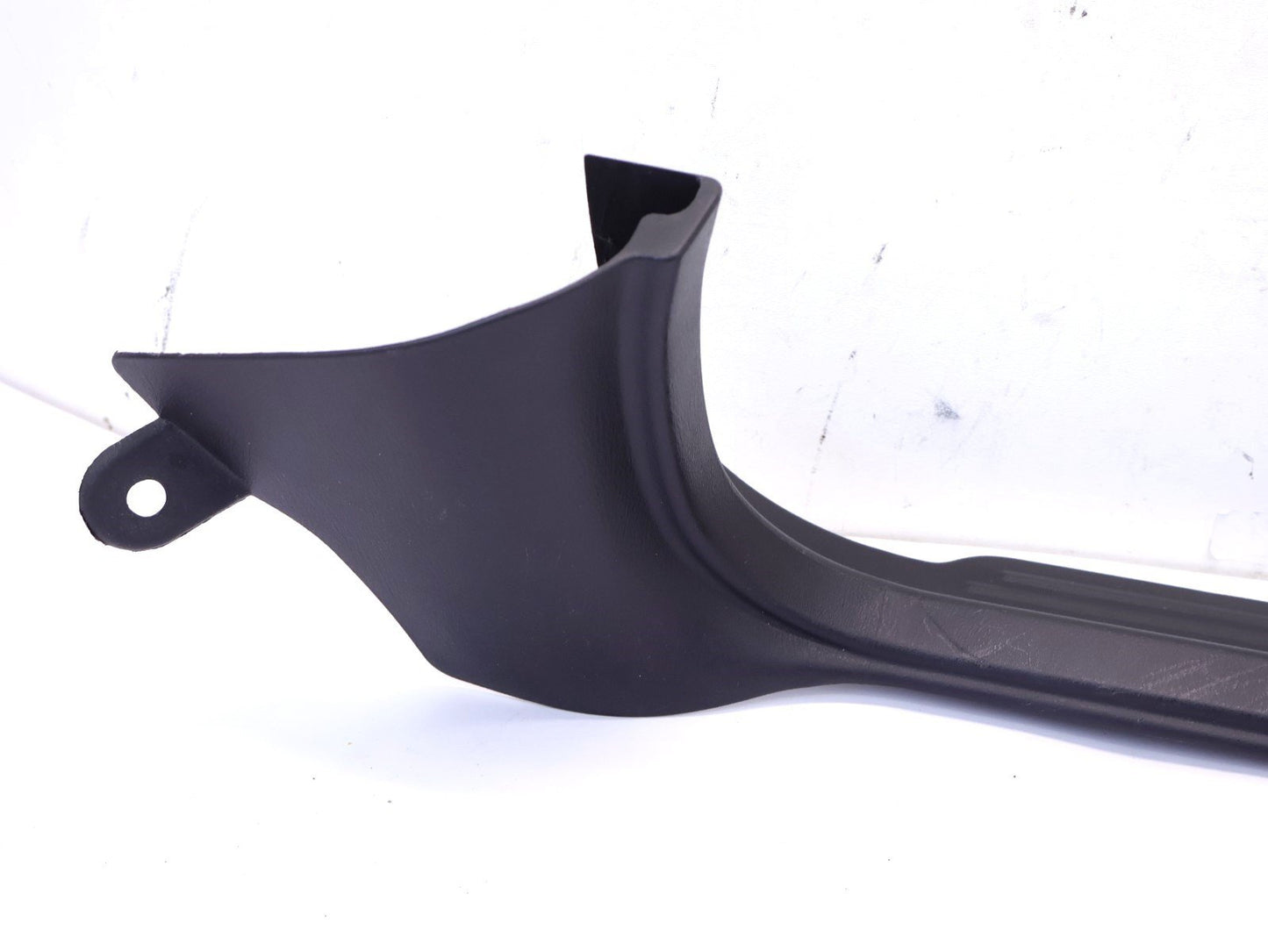 2002-2007 Subaru Impreza WRX Passenger Front Door Sill Scuff Step Panel Trim RH