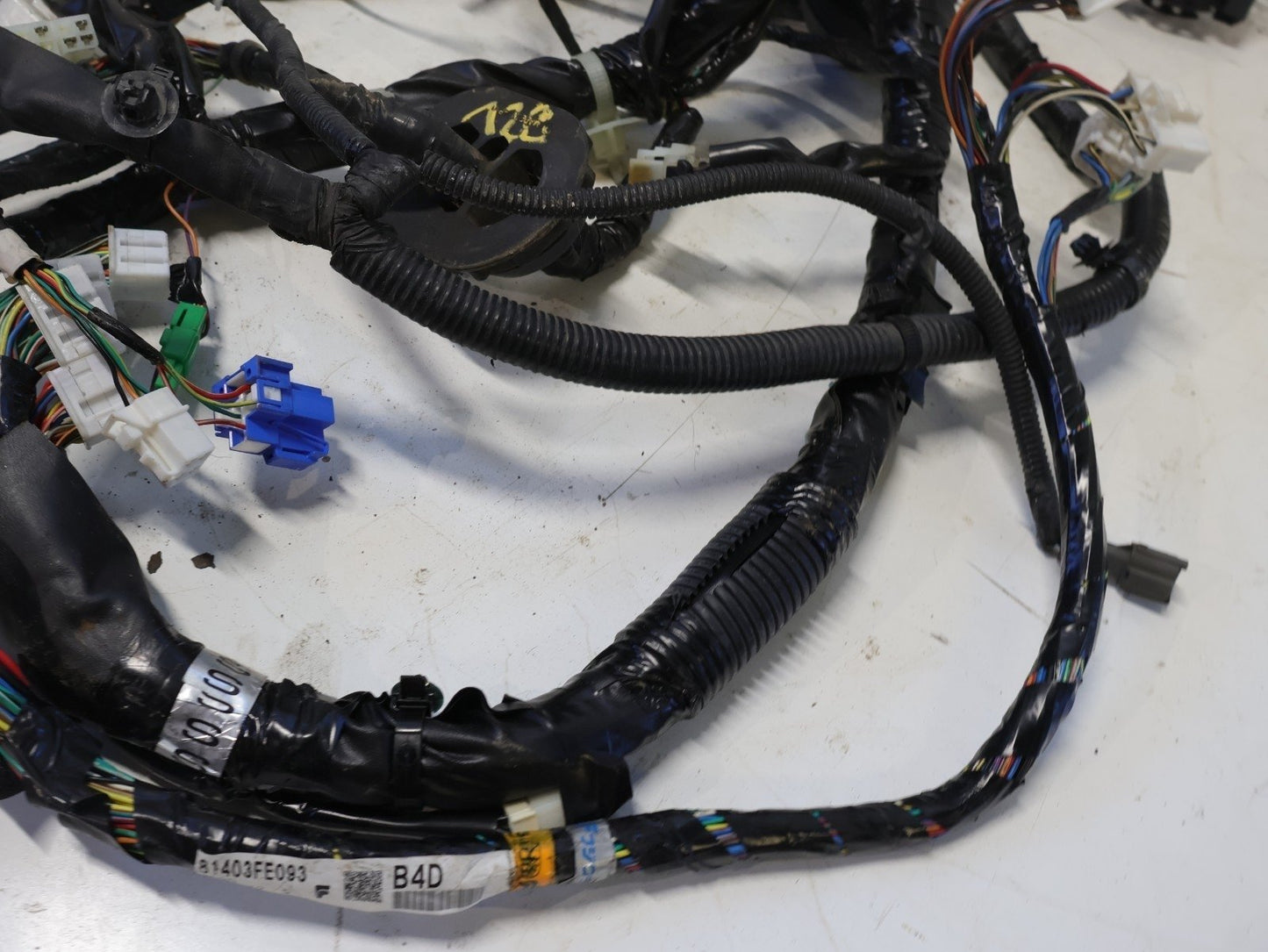 2006 Subaru Impreza WRX Wiring Harness 81403FE093 Bulkhead CUT WIRES OEM