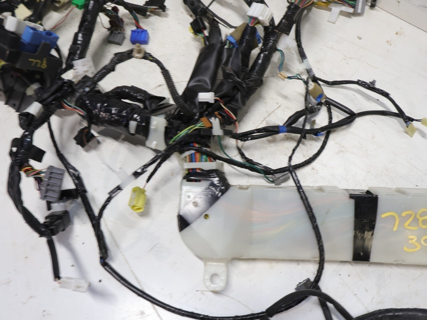 2006 Subaru Impreza WRX Wiring Harness 81403FE093 Bulkhead CUT WIRES OEM