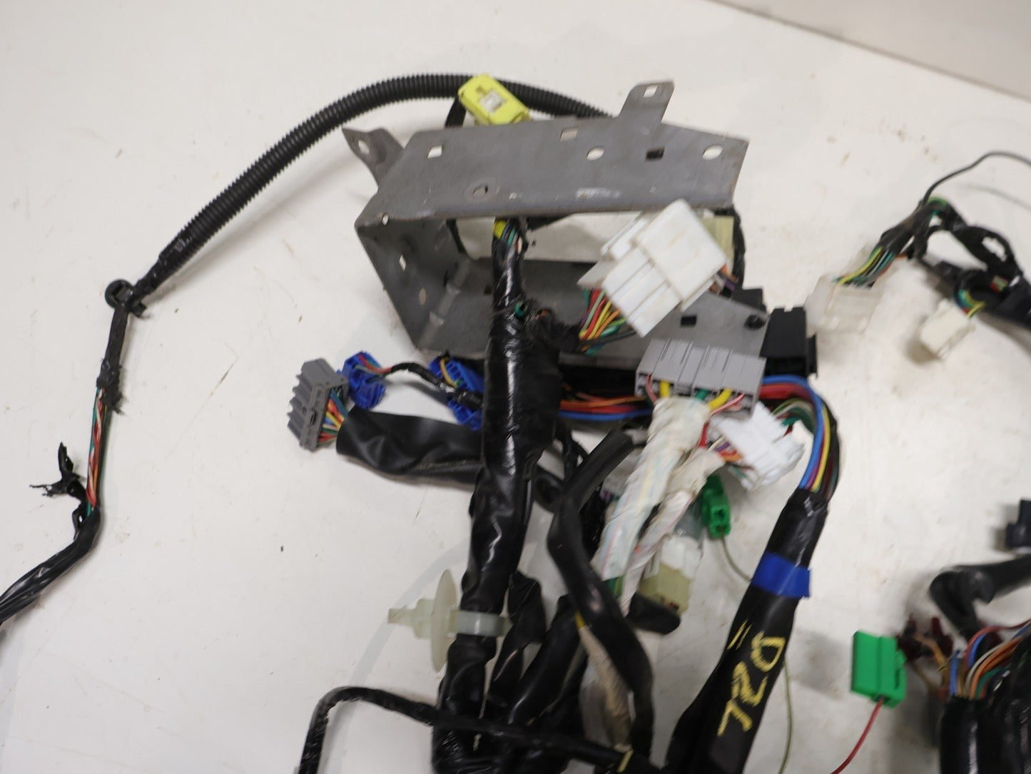 2006 Subaru Impreza WRX Wiring Harness 81403FE093 Bulkhead CUT WIRES OEM