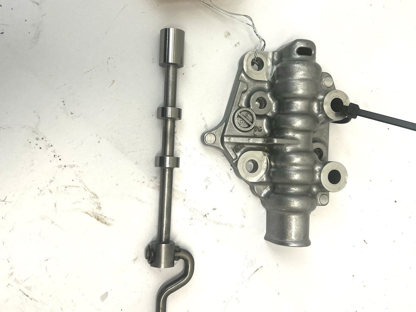 2013-2017 Subaru Crosstrek CVT Transmission Manual Valve w/ Link Automatic OEM