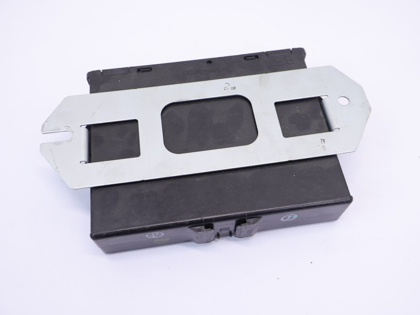 2008-2009 Subaru Legacy Engine Computer ECU EMC 2.5L Non-turbo AT 22611AN00C