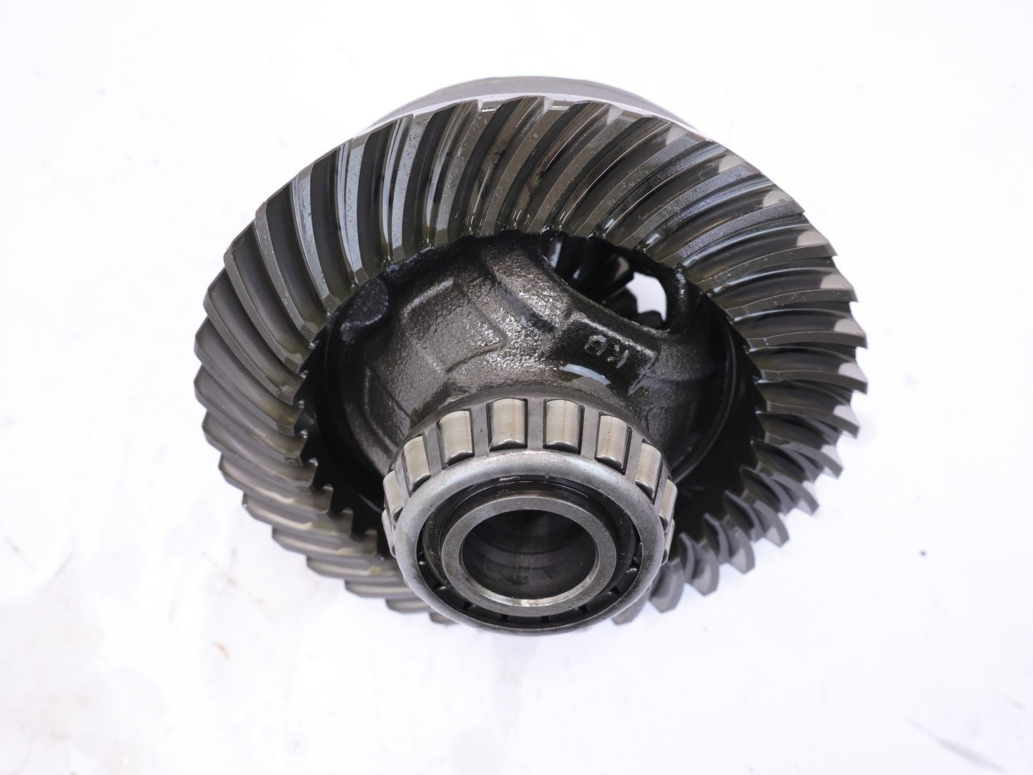 2013-2014 Subaru Crosstrek Ring Pinion Gear w/ Case Automatic Transmission OEM
