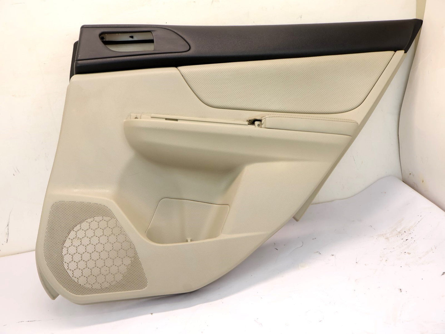 2012-2016 Subaru Impreza 2.0L Wagon Rear Door Panel Cover Passenger RH Right OEM