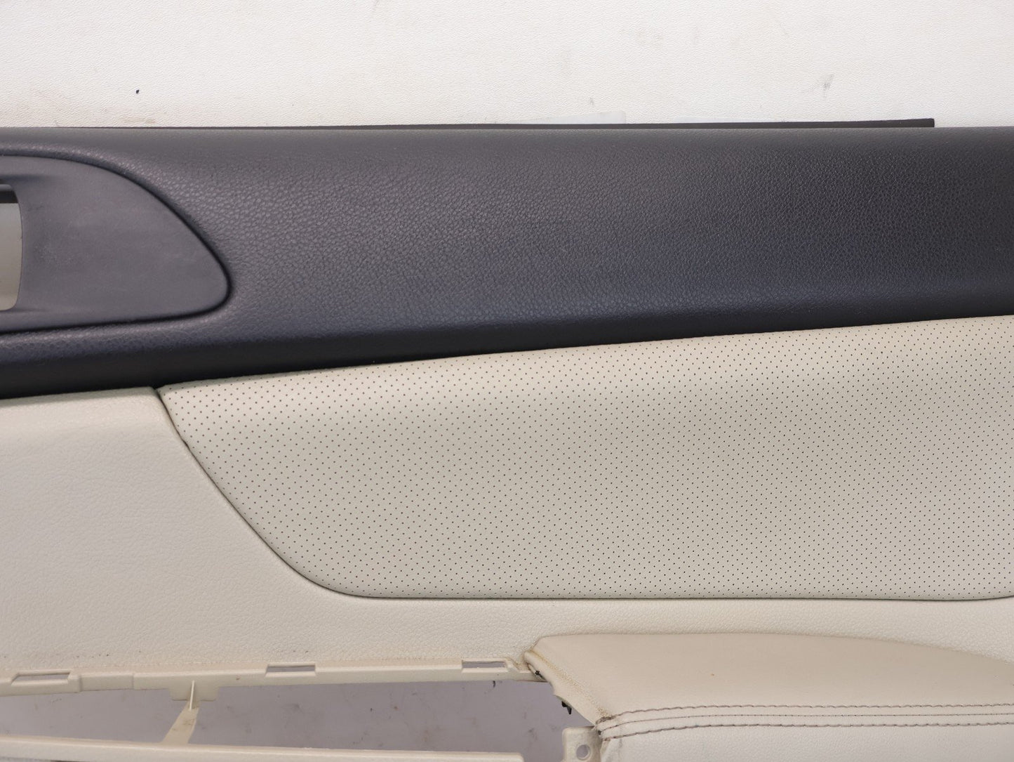 2012-2016 Subaru Impreza 2.0L Wagon Rear Door Panel Cover Passenger RH Right OEM