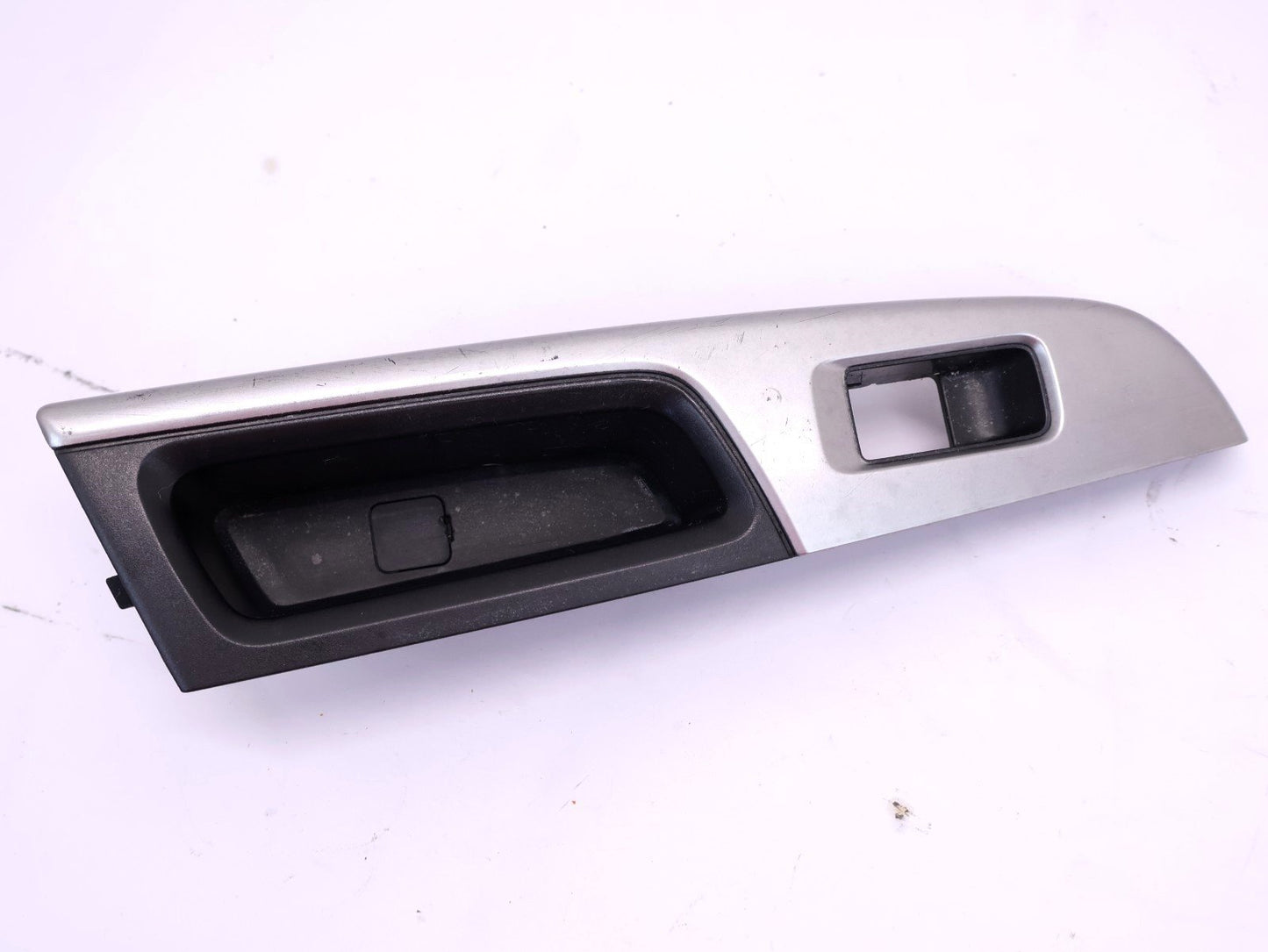 2016 Subaru Impreza Passenger Rear Window Switch Trim Cover 94263FJ420 RH Door