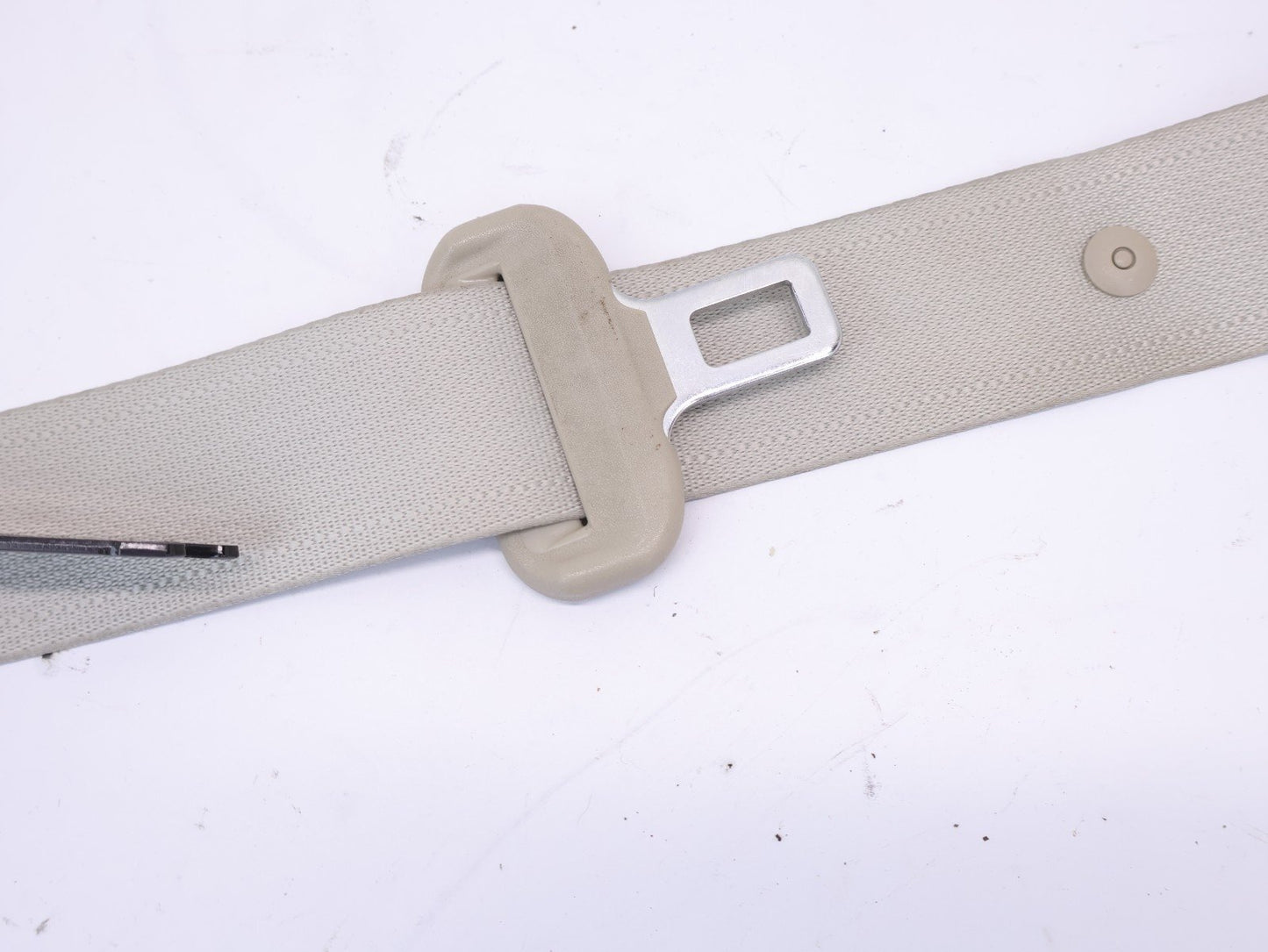 2015-2016 Subaru Impreza 2.0L Wagon Driver Rear Seat Belt LH Left Side OEM 15-16
