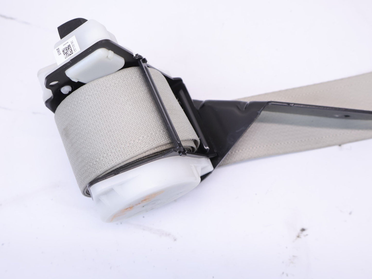 2015-2016 Subaru Impreza 2.0L Wagon Driver Rear Seat Belt LH Left Side OEM 15-16