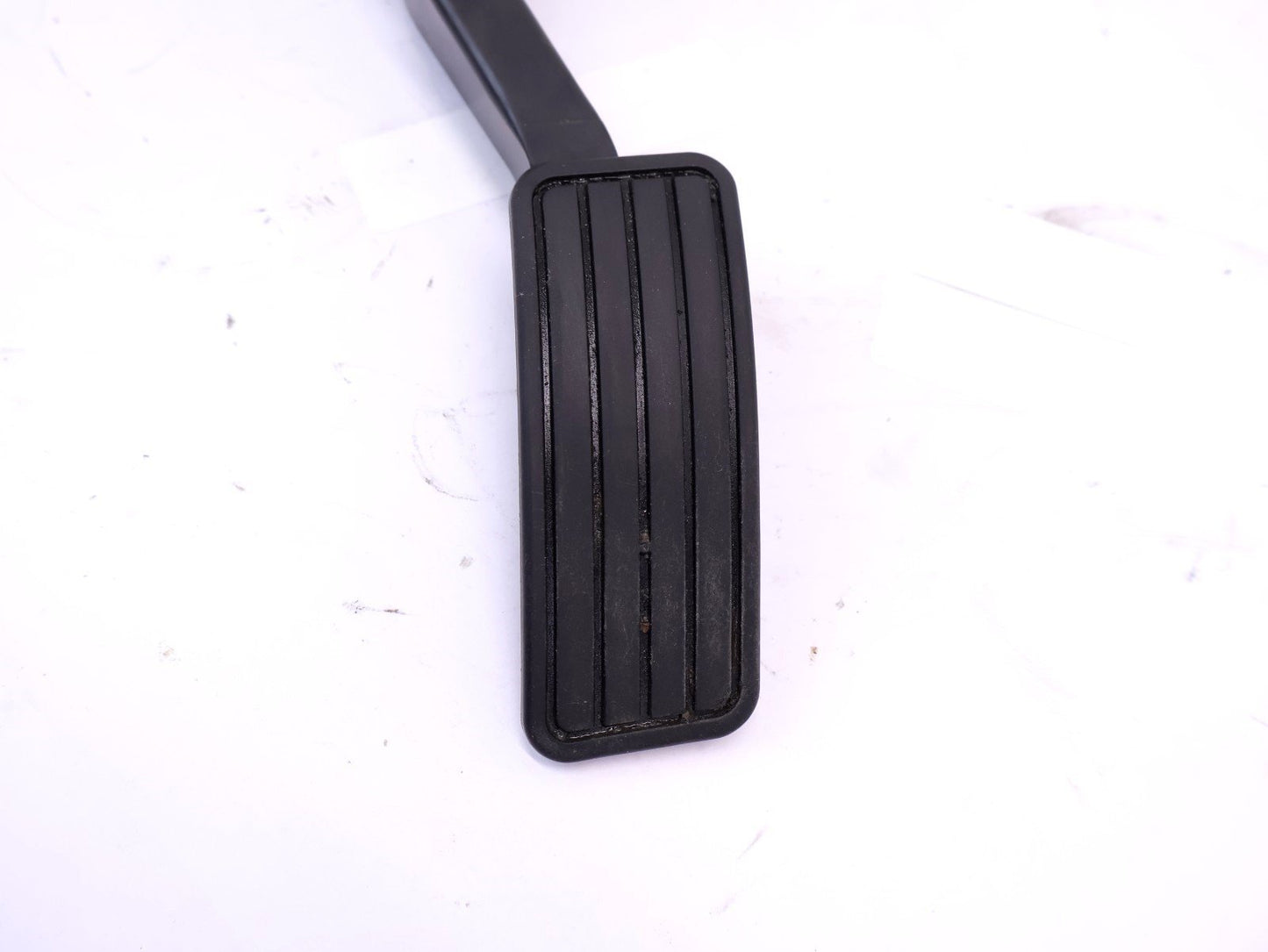2012-2016 Subaru Impreza 2.0L Gas Pedal 36010FJ050 Fuel Accelerator OEM