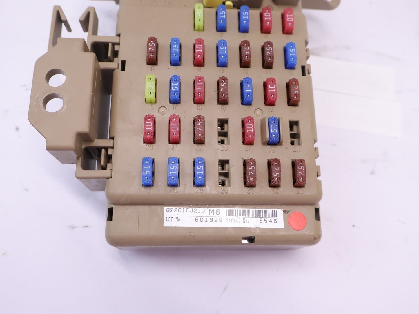 2016 Subaru Impreza Fuse Panel Box 82201FJ210 Relay Dash Interior Block 16 OEM
