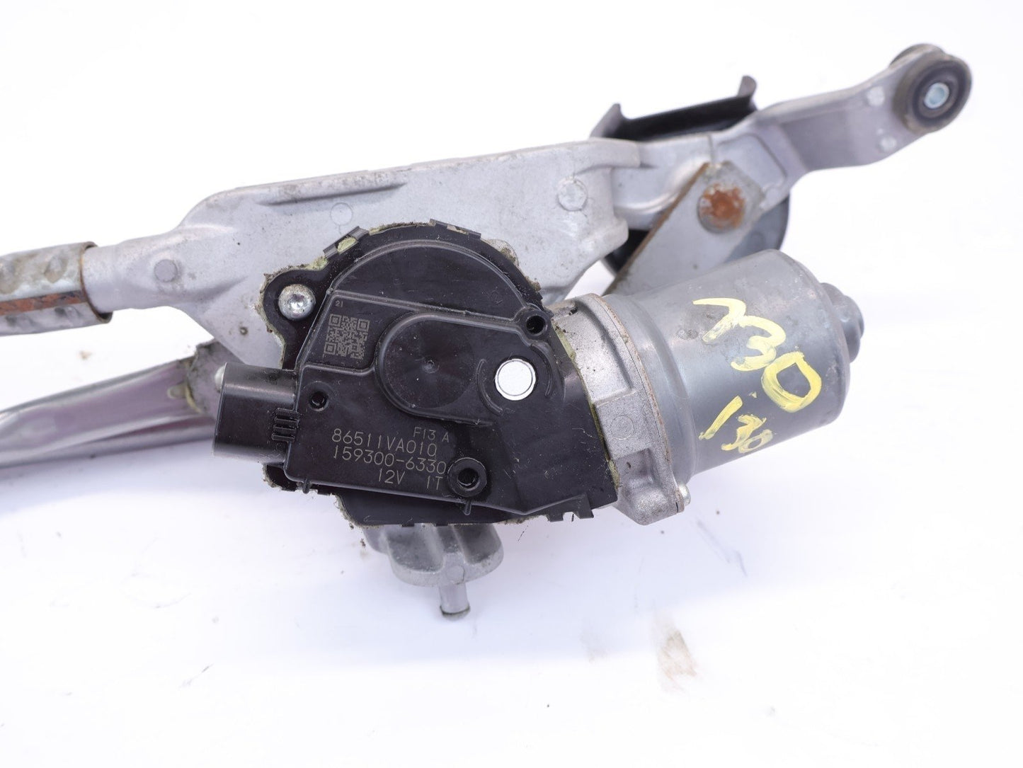 2012-2016 Subaru Impreza 2.0L Front Windshield Wiper Motor & Transmission