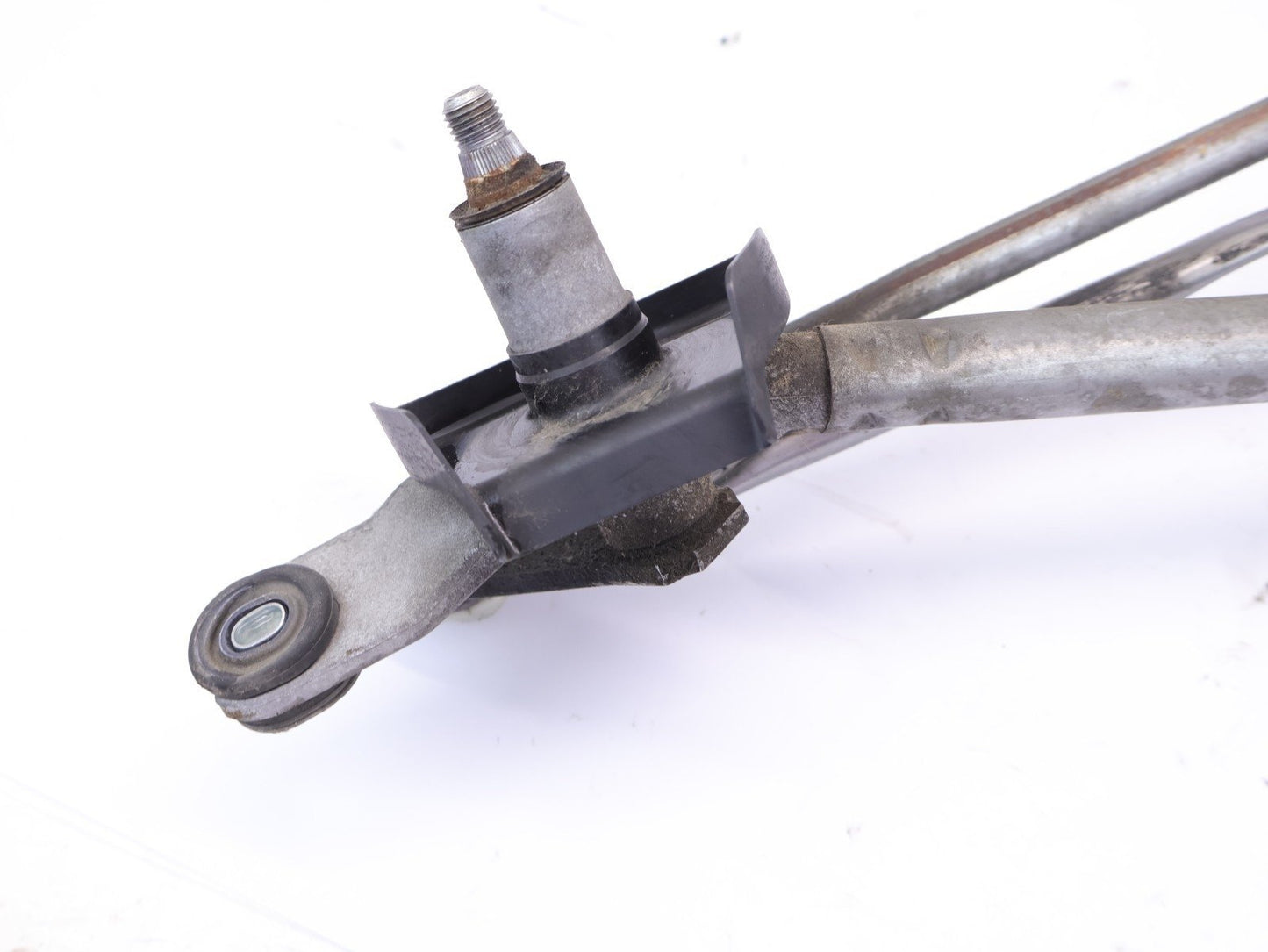 2012-2016 Subaru Impreza 2.0L Front Windshield Wiper Motor & Transmission