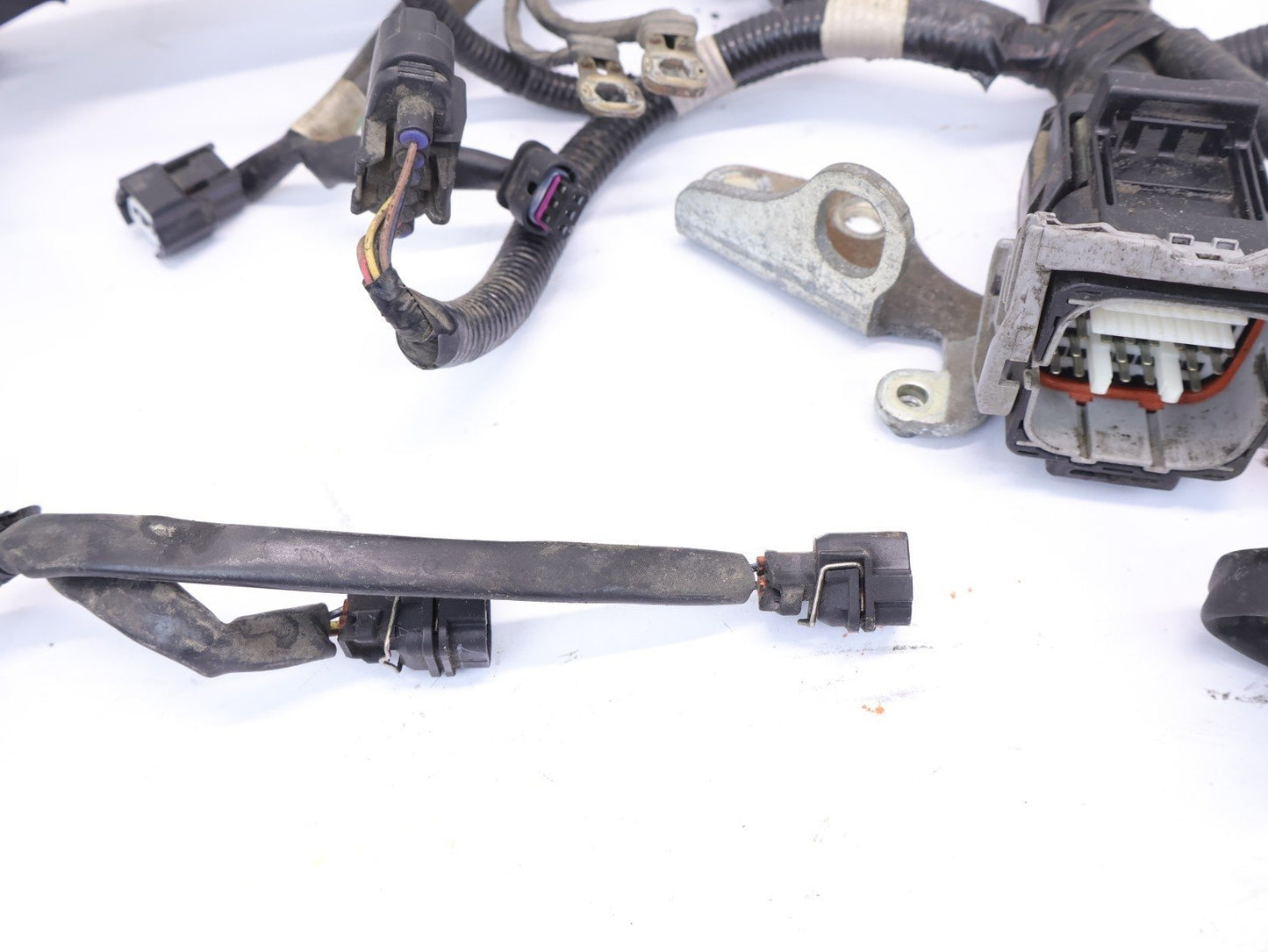 2015-2016 Subaru Impreza Engine Wiring Harness 24020AG050 Intake Manifold OEM