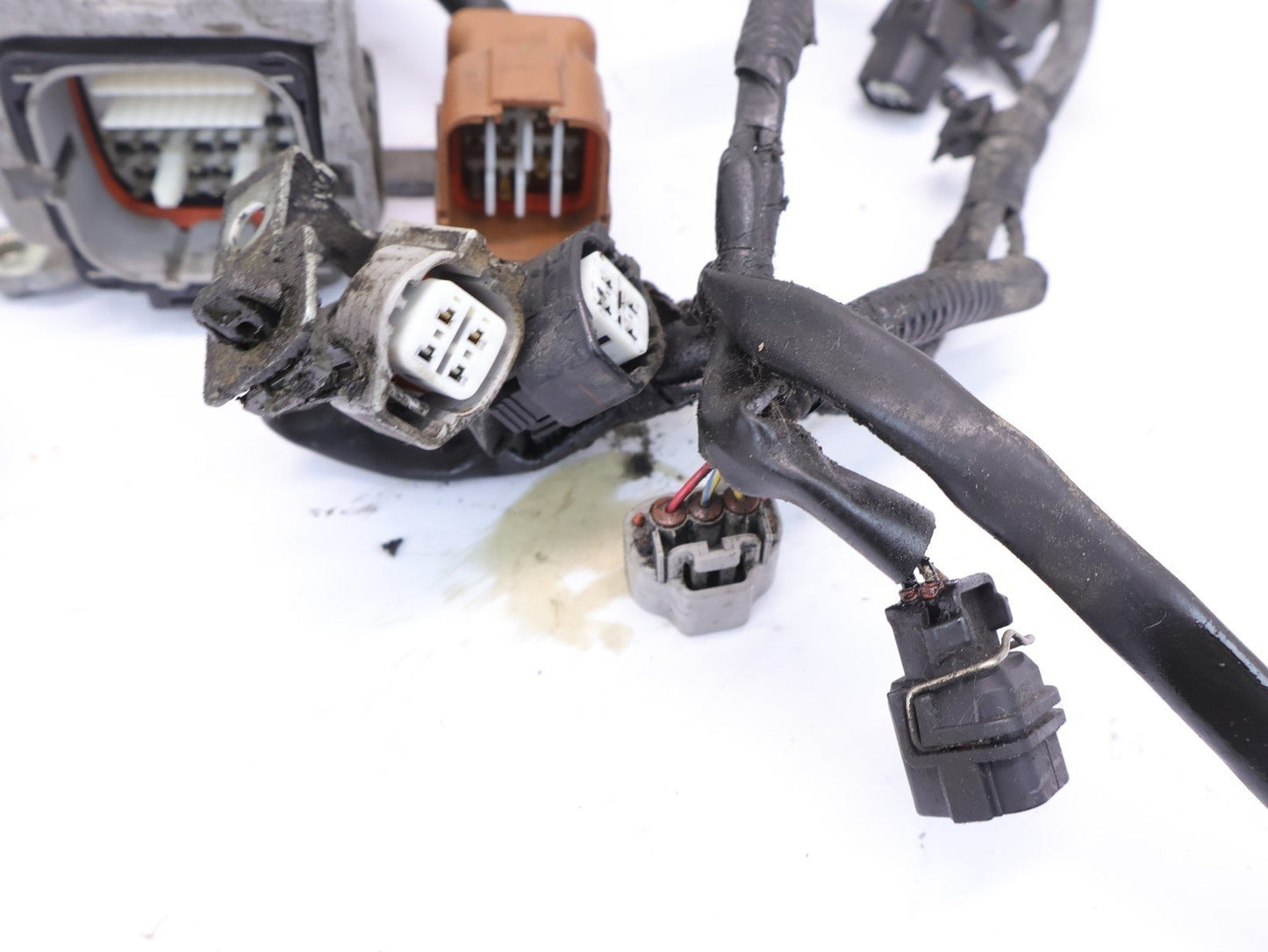 2015-2016 Subaru Impreza Engine Wiring Harness 24020AG050 Intake Manifold OEM