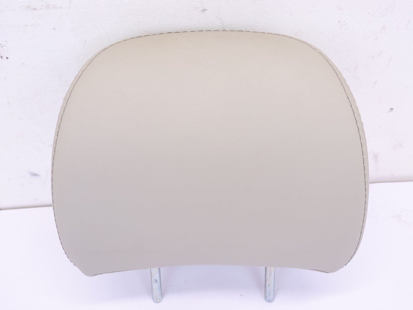 2012-2016 Subaru Impreza 2.0L Wagon Rear Seat Headrest Leather LH or RH Side OEM