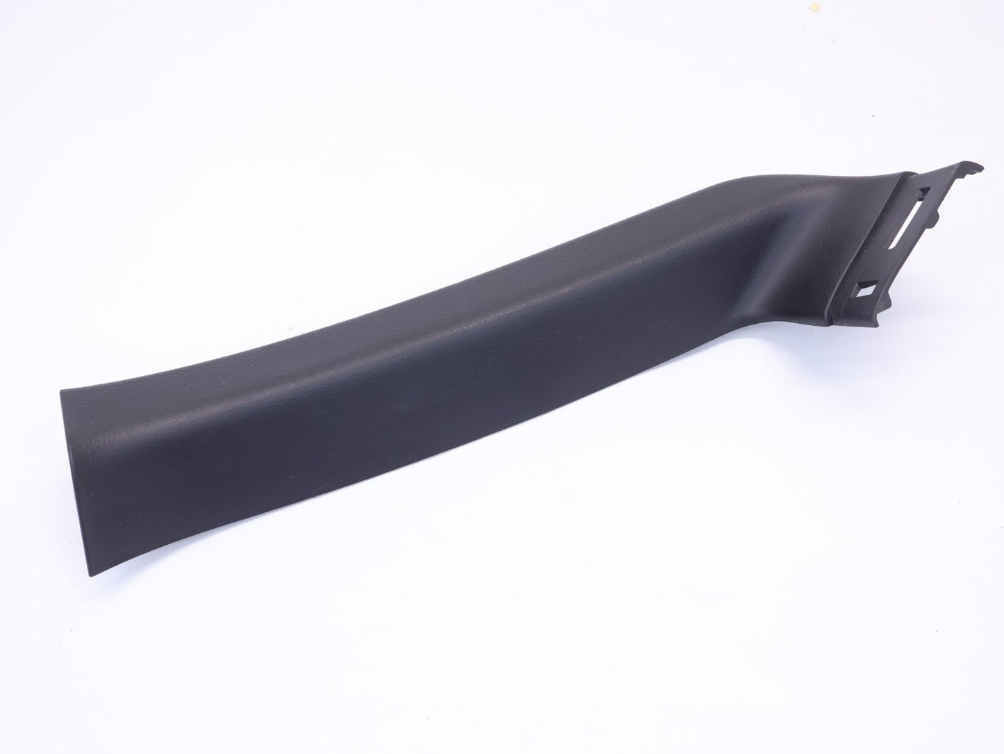 2012-2016 Subaru Impreza 2.0L Wagon Liftgate Trunk Trim RH Passenger RH Rear OEM