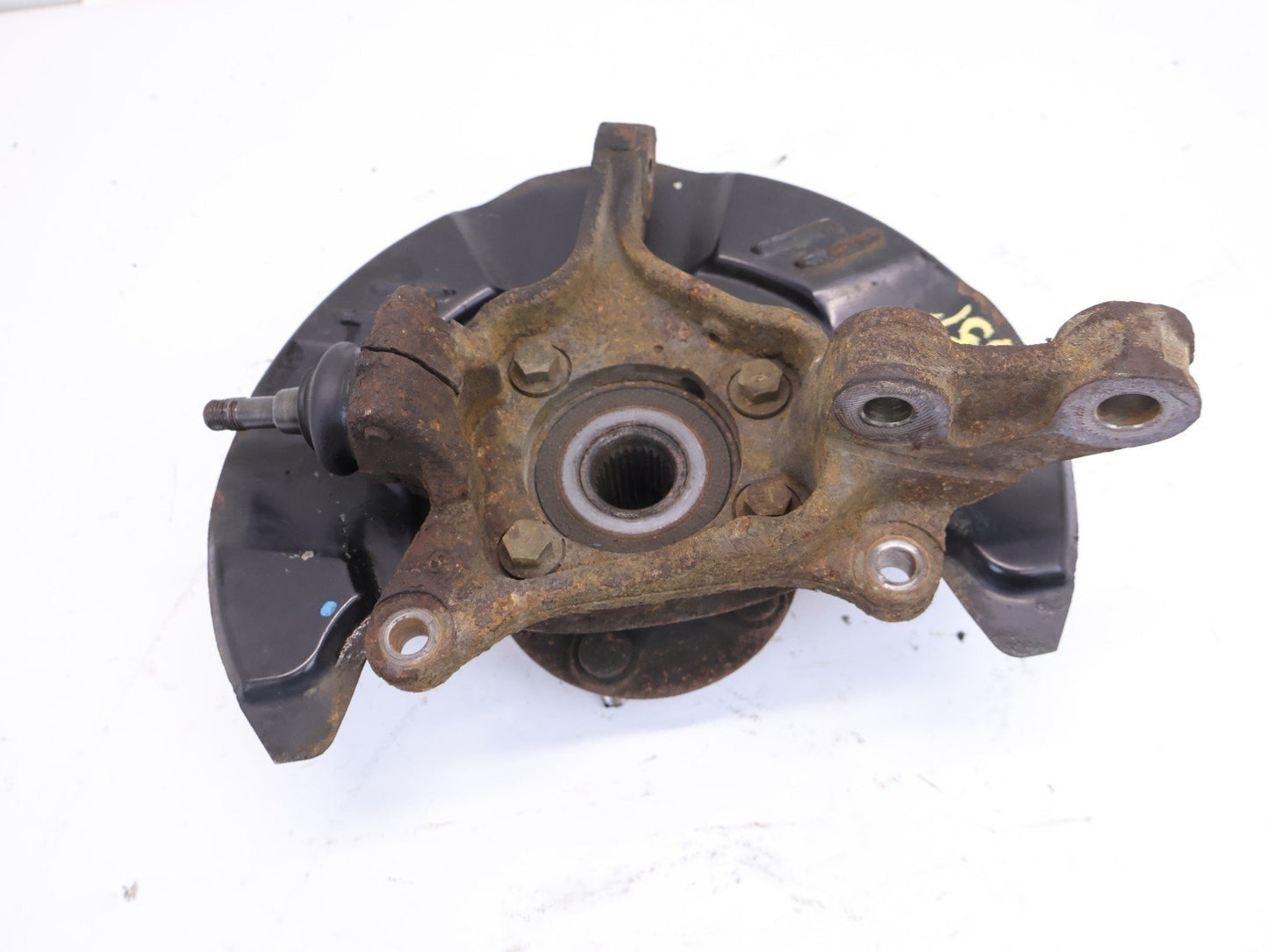 2015-2016 Subaru Impreza 2.0L Passenger Front Spindle Knuckle Hub Right RH OEM