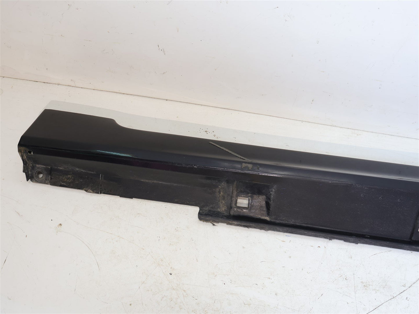 2012-2016 Subaru Impreza 2.0L Wagon Driver Side Skirt Bottom Rocker LH Left OEM