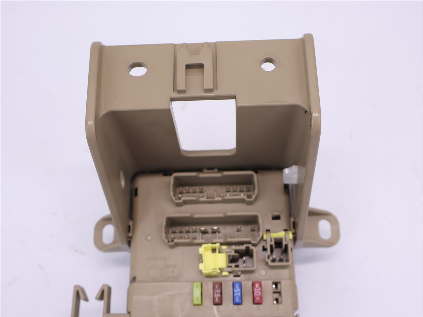2016 Subaru WRX Dash Fuse Block Junction Box 82201VA030 Relay Cabin OEM 16