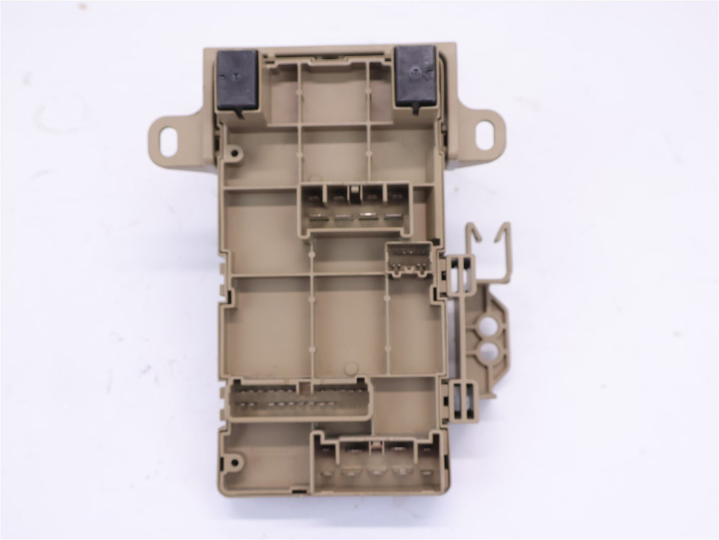 2016 Subaru WRX Dash Fuse Block Junction Box 82201VA030 Relay Cabin OEM 16