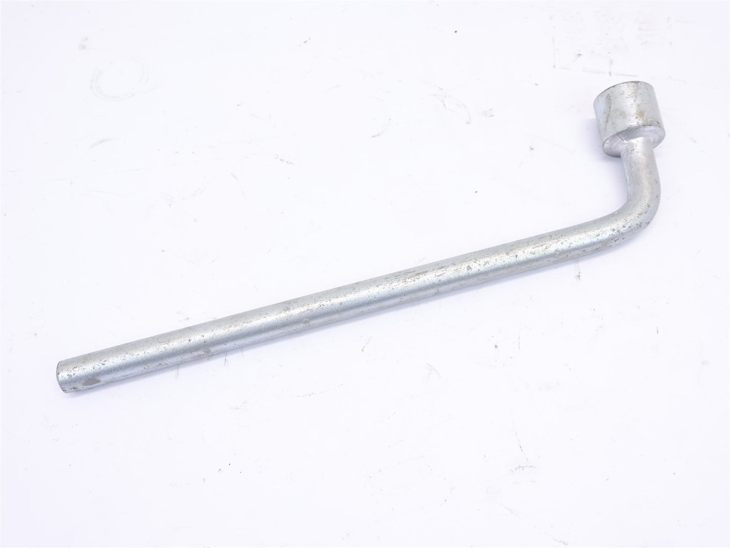 2013-2017 Subaru Crosstrek Lug Wrench Spare Tire Wheel Nut Bar OEM 13-17