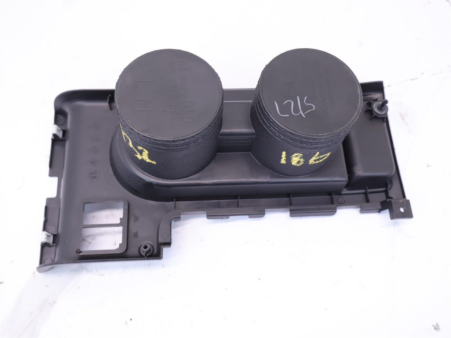 2016 Subaru WRX Center Console Cup Holder 92132FG010 Cupholder OEM 2015-2021
