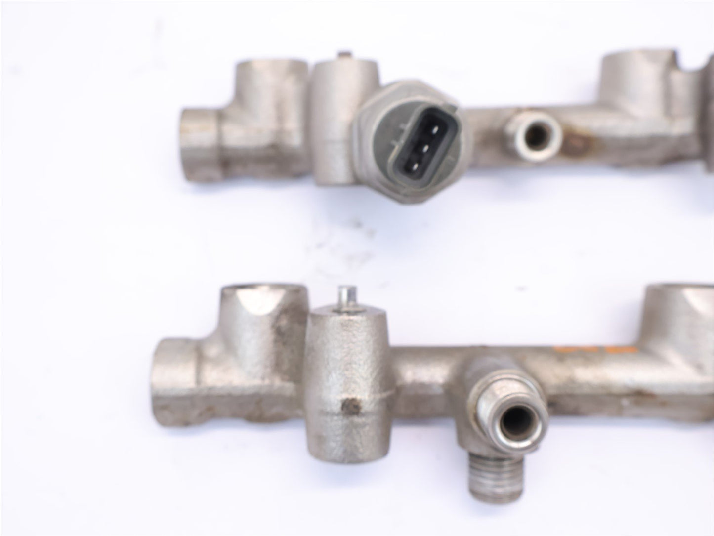 2015-2021 Subaru WRX Fuel Injector Rail Pipe 2.0L Left & Right Side Pair OEM