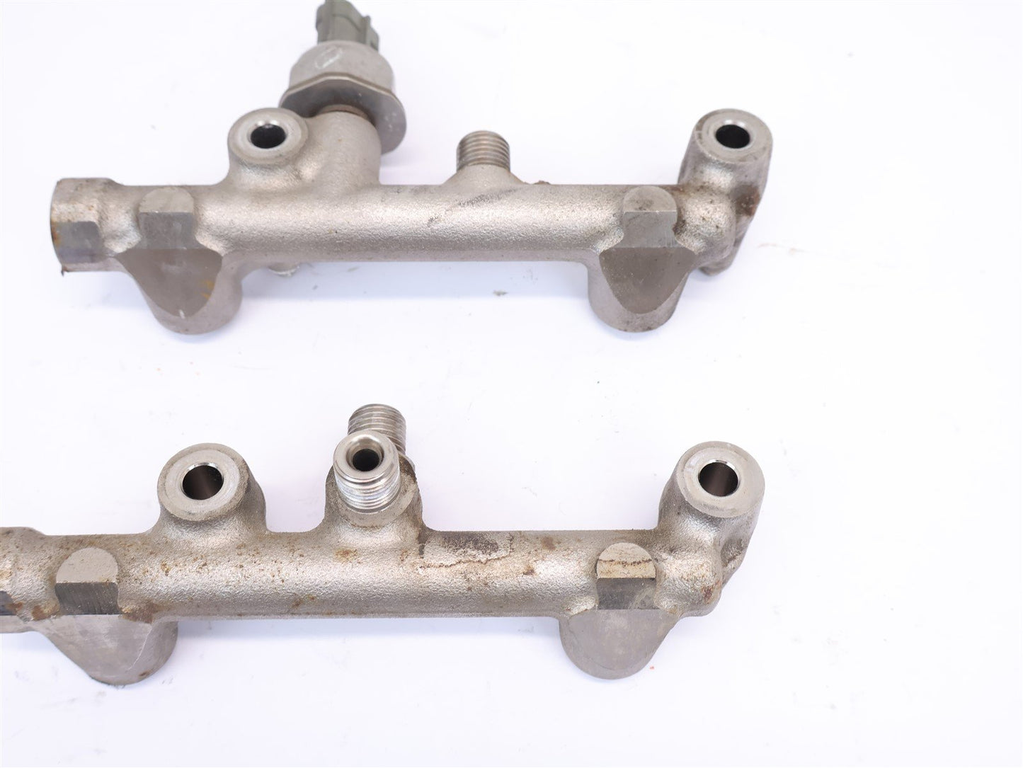 2015-2021 Subaru WRX Fuel Injector Rail Pipe 2.0L Left & Right Side Pair OEM