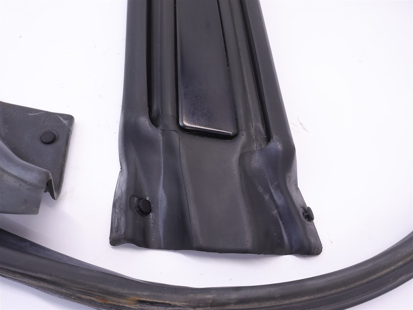 2002-2007 Subaru WRX & STI SEDAN Passenger Exterior Pillar Trim Door Seal RH OEM