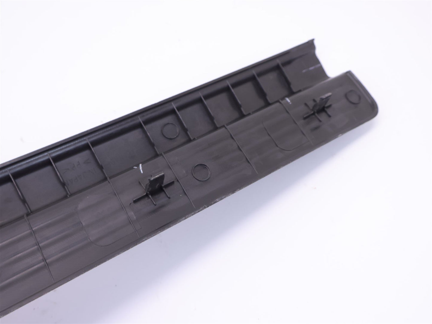 2005 Subaru Impreza WRX STI Passenger Front Door Sill Step Trim RH 2002-2007