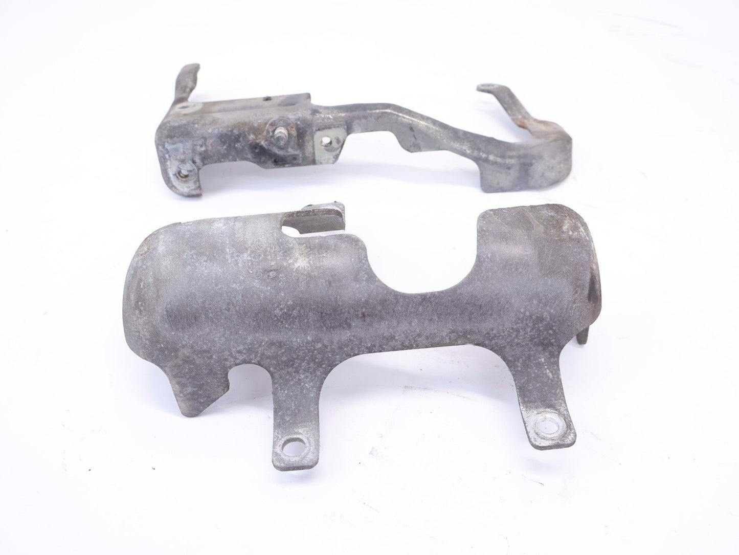 2006-2007 Subaru Impreza WRX Fuel Rail Injector Bracket Cover Protector Set OEM