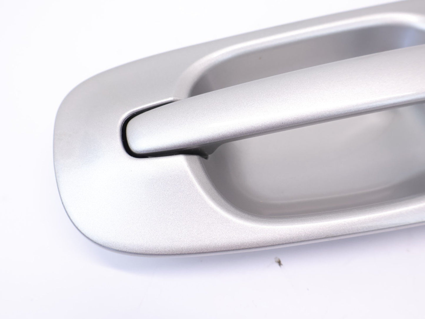 2002-2007 Subaru Impreza WRX Passenger Front Door Handle Exterior 48W RH 02-07