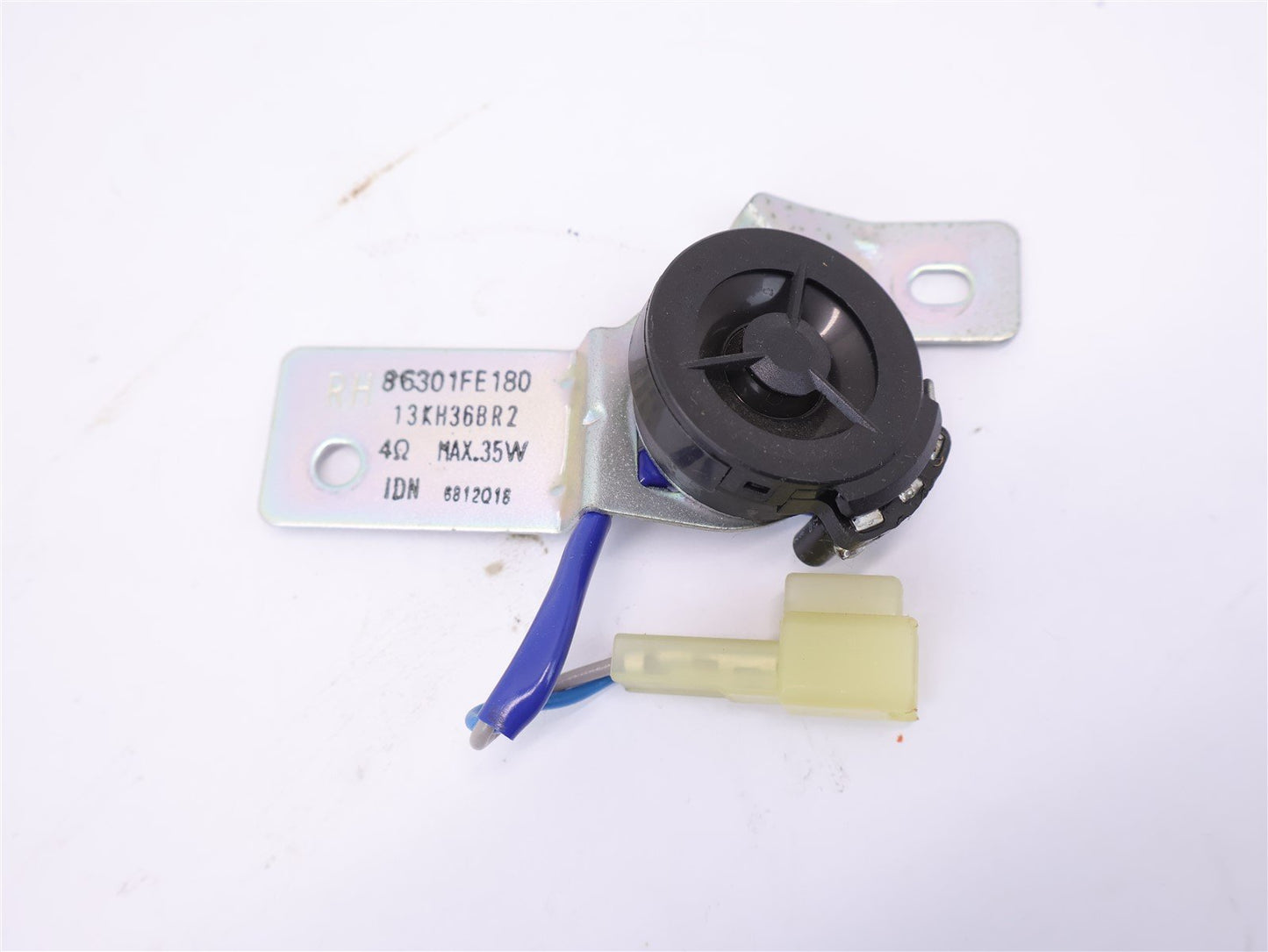 2005-2007 Subaru Impreza WRX STI Tweeter Speaker Right Passenger RH 86301FE180