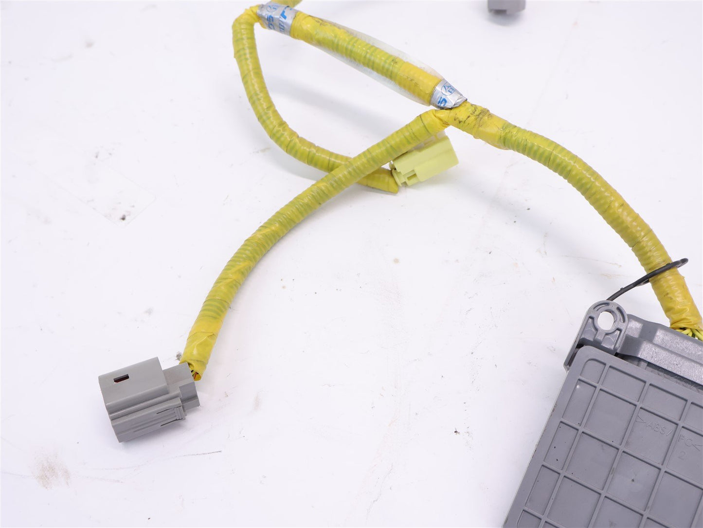 2006-2007 Subaru Impreza WRX Passenger Front Seat Occupant Sensor RH 98226FE001
