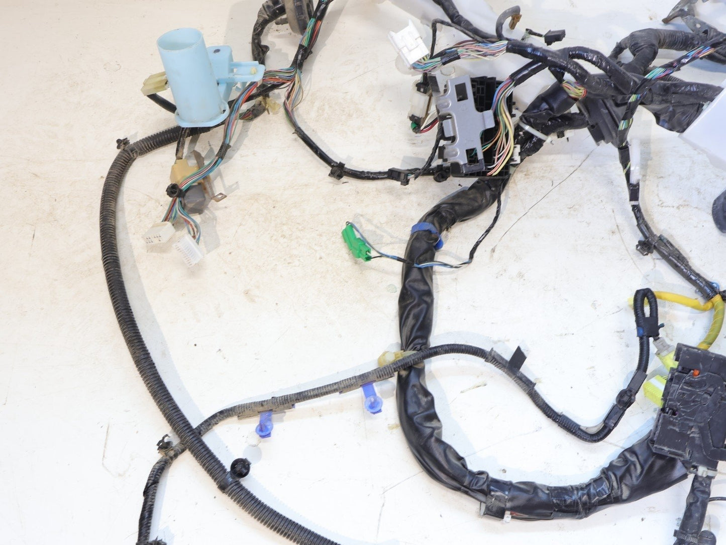 2012 2013 2014 Subaru WRX STI Bulkhead Wiring Harness Center 81402FG430