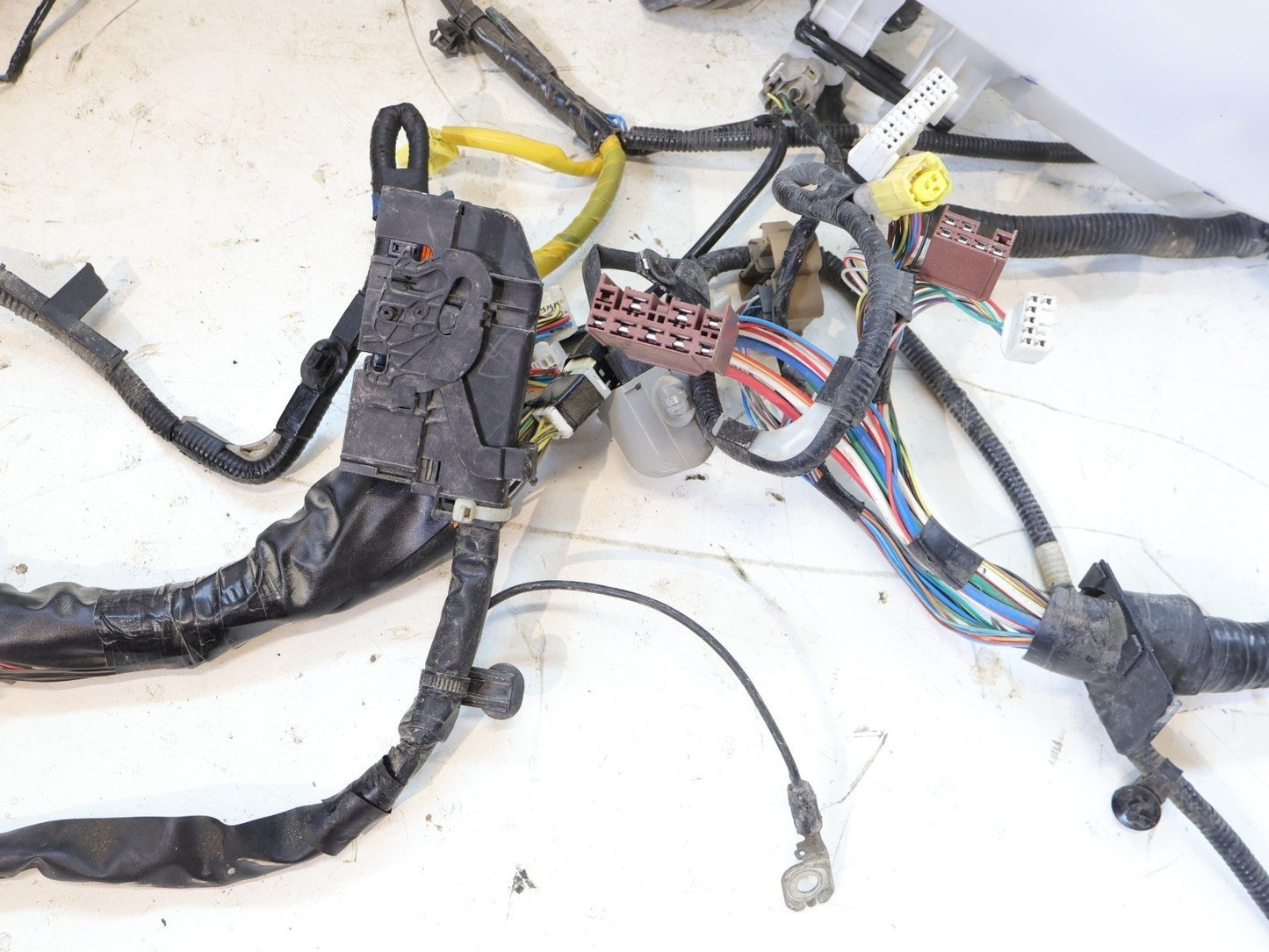 2012 2013 2014 Subaru WRX STI Bulkhead Wiring Harness Center 81402FG430