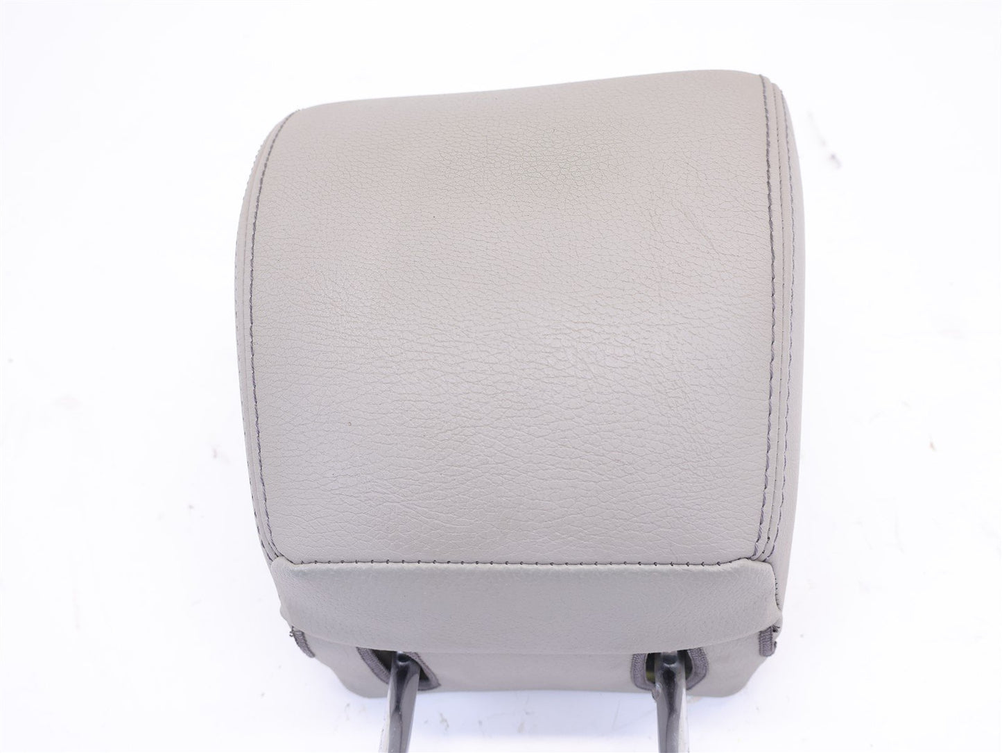 2013-2016 Hyundai Genesis COUPE Front Seat Headrest Passenger RH Leather OEM