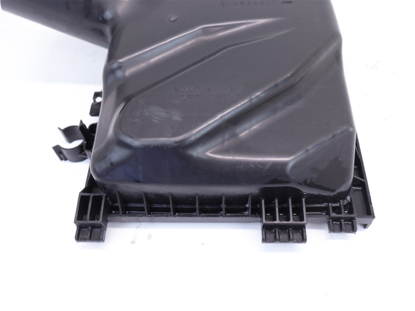 2013-2017 Subaru XV Crosstrek Air Filter Box Cleaner Upper Cover OEM 13-17